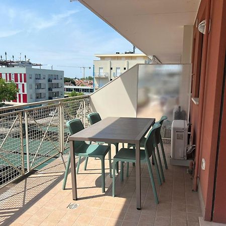 Bilocale Di Design Sp12, Condominio San Paolo - 3' Piano - Adria Holiday Jesolo Eksteriør bilde